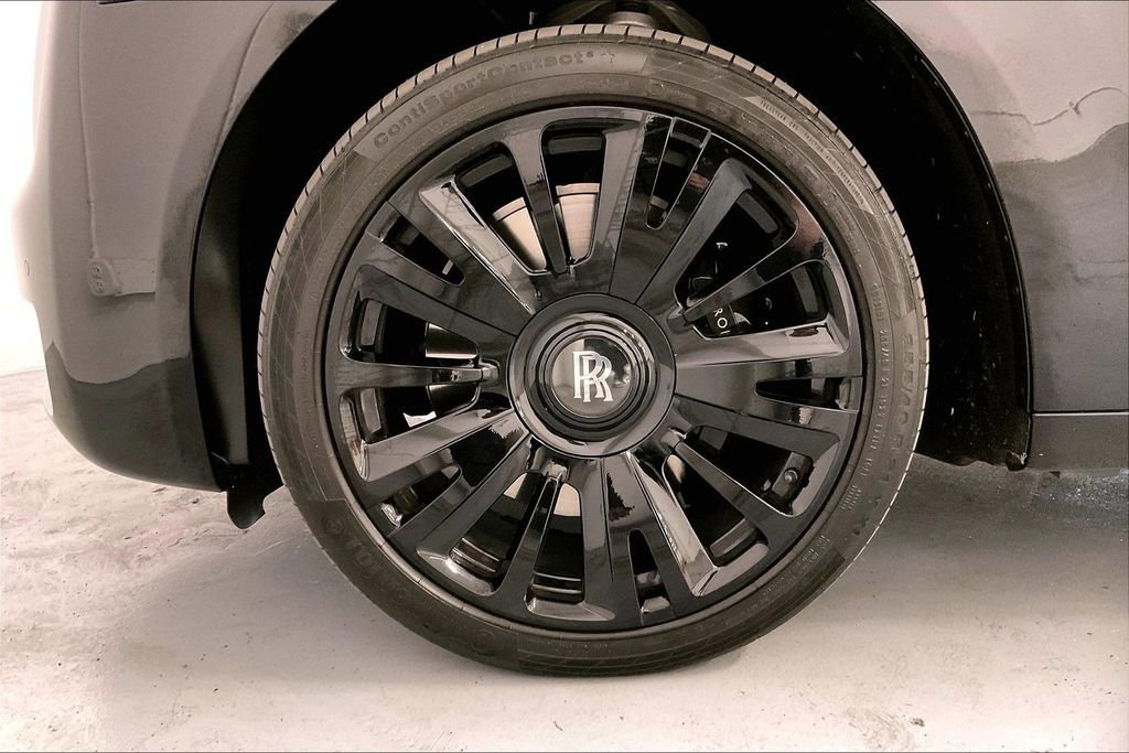 Used 2018 Rolls-Royce Ghost image 17