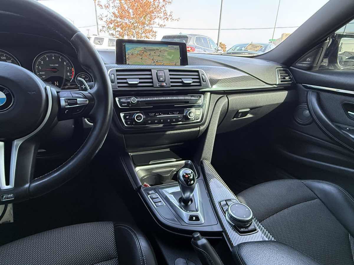 Used 2016 BMW M4 Coupe image 15