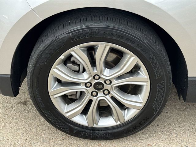 Used 2024 Ford Edge Titanium image 31