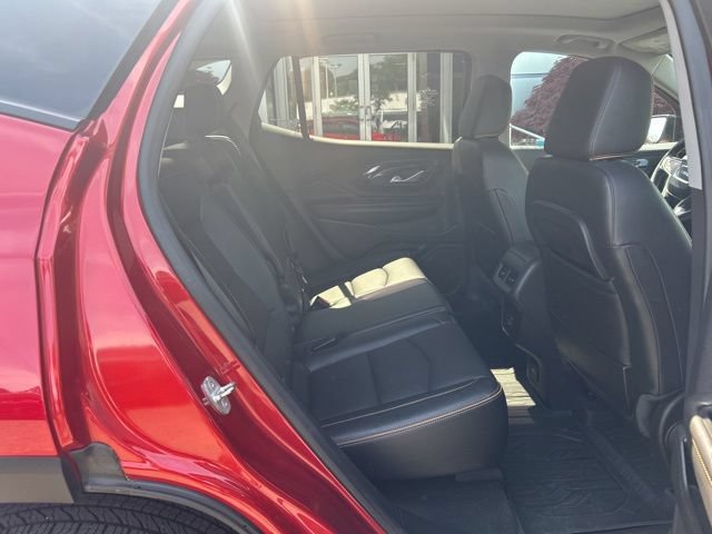 Used 2024 GMC Terrain AT4 w/ Infotainment Package II AWD/4WD image 12