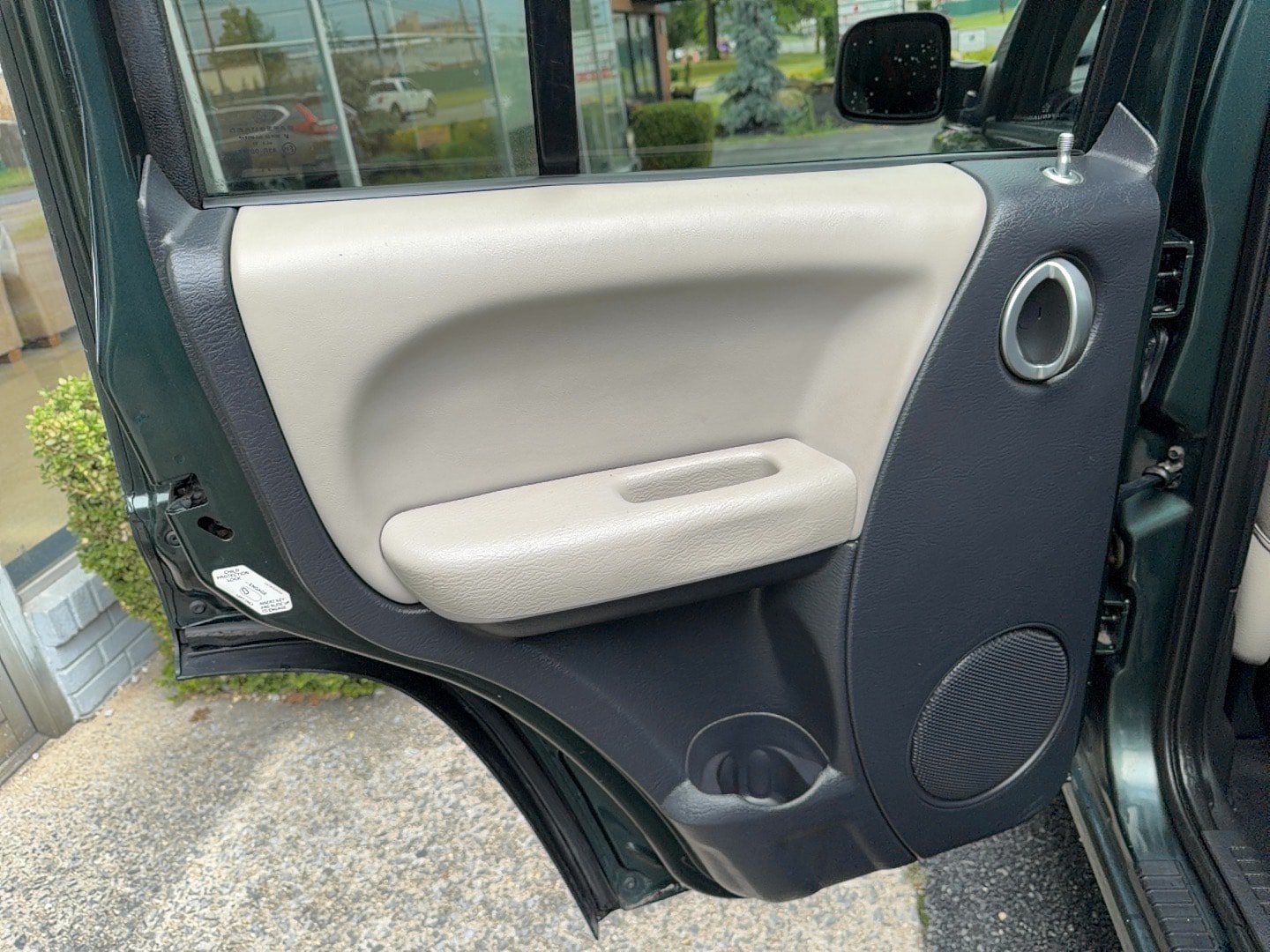 Used 2002 Jeep Liberty Limited AWD/4WD image 17