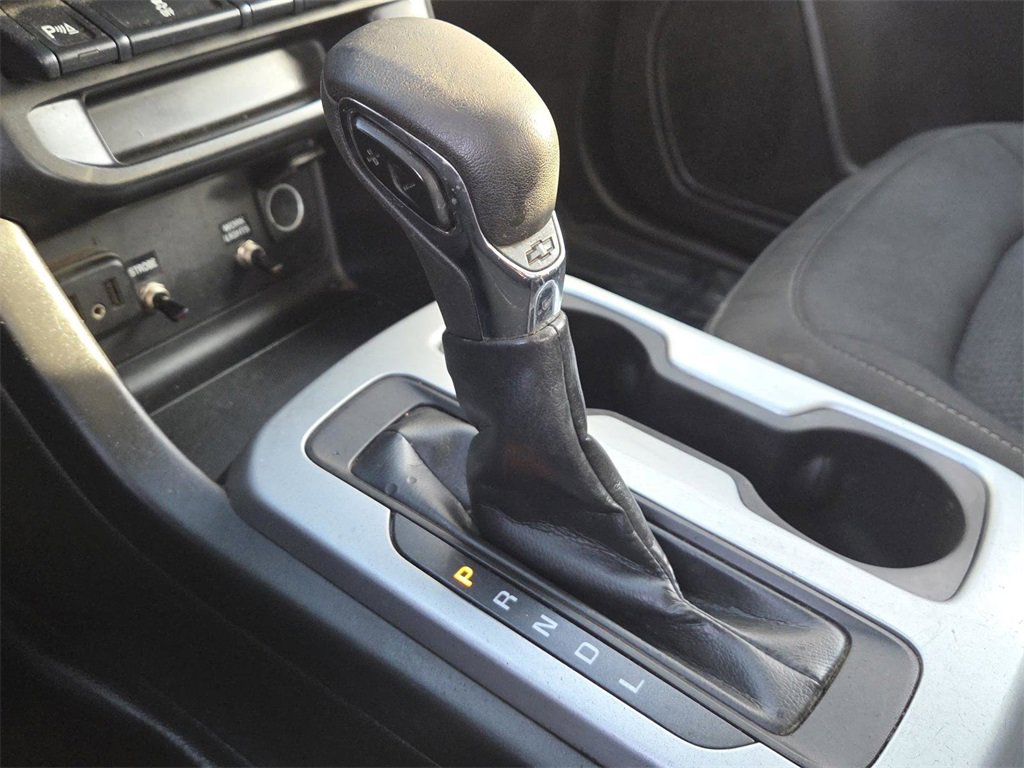 Used 2022 Chevrolet Colorado LT w/ Fleet Safety Package image 28