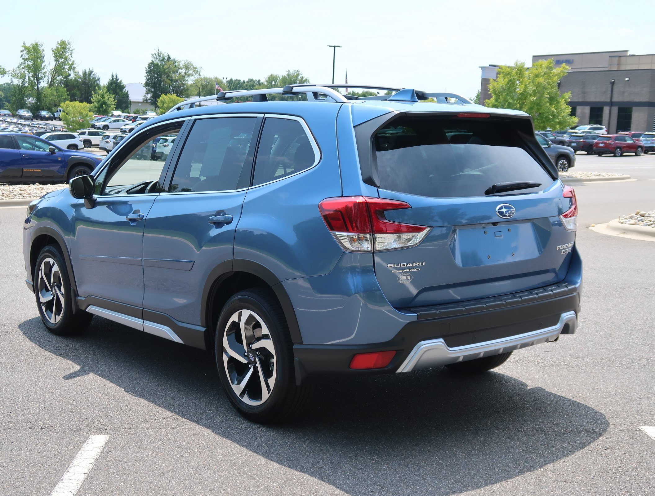 Certified 2023 Subaru Forester Touring w/ Popular Package #3 AWD/4WD image 6