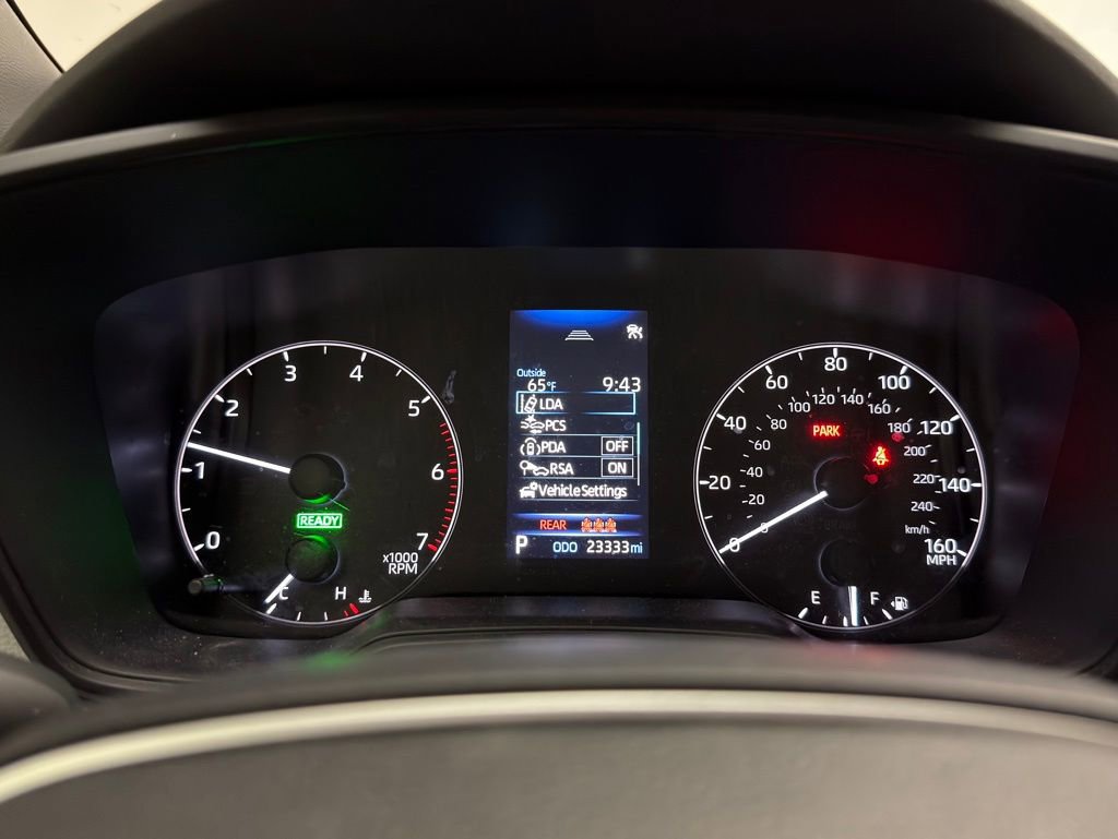 Used 2024 Toyota Corolla SE image 13