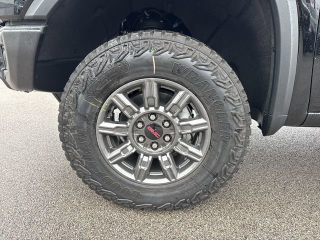 New 2026 GMC Sierra 1500 AT4X image 10