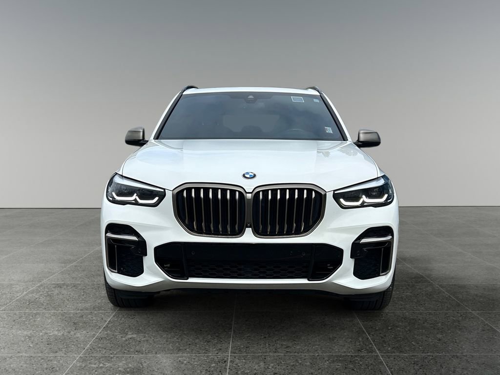 Used 2022 BMW X5 M50i w/ Premium Package image 2