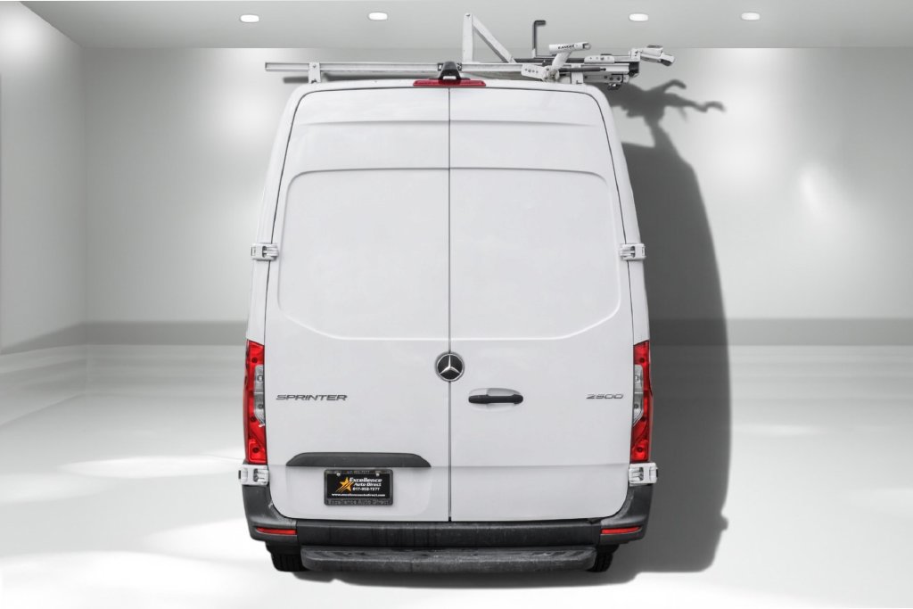 Used 2023 Mercedes-Benz Sprinter 2500 w/ Acoustic Package image 7