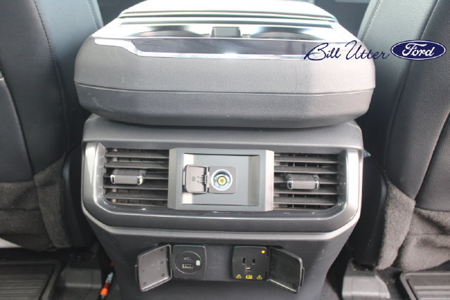 Used 2023 Ford F150 Lariat AWD/4WD image 16