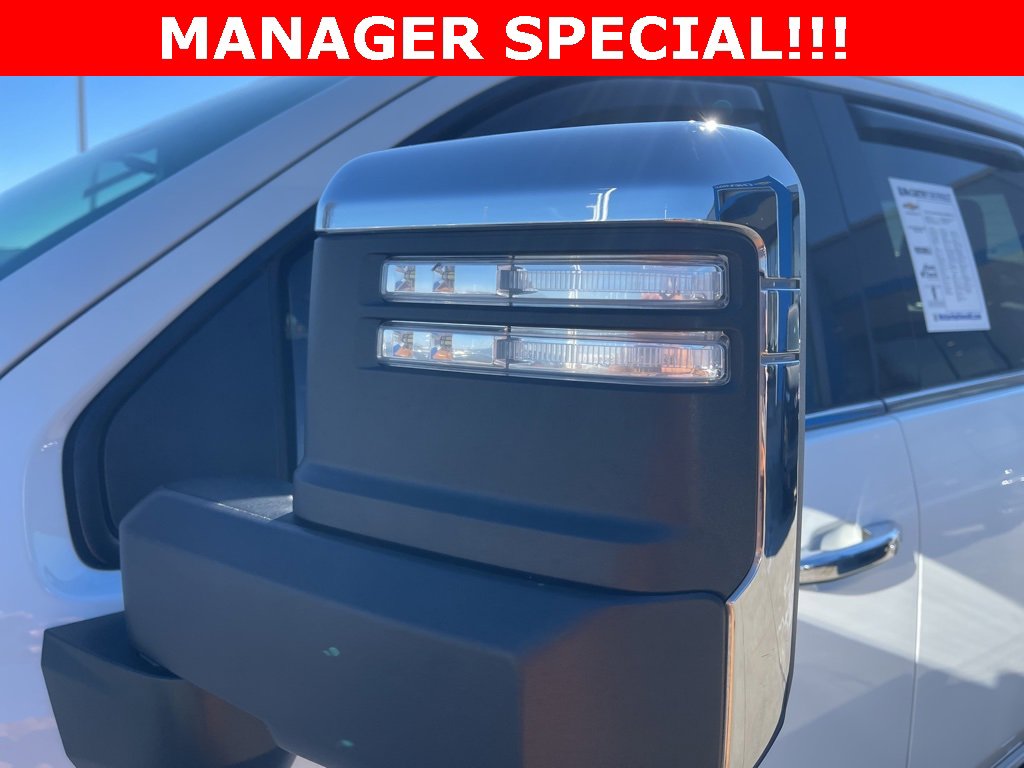 Certified 2022 Chevrolet Silverado 3500 LTZ w/ LTZ Plus Package image 11