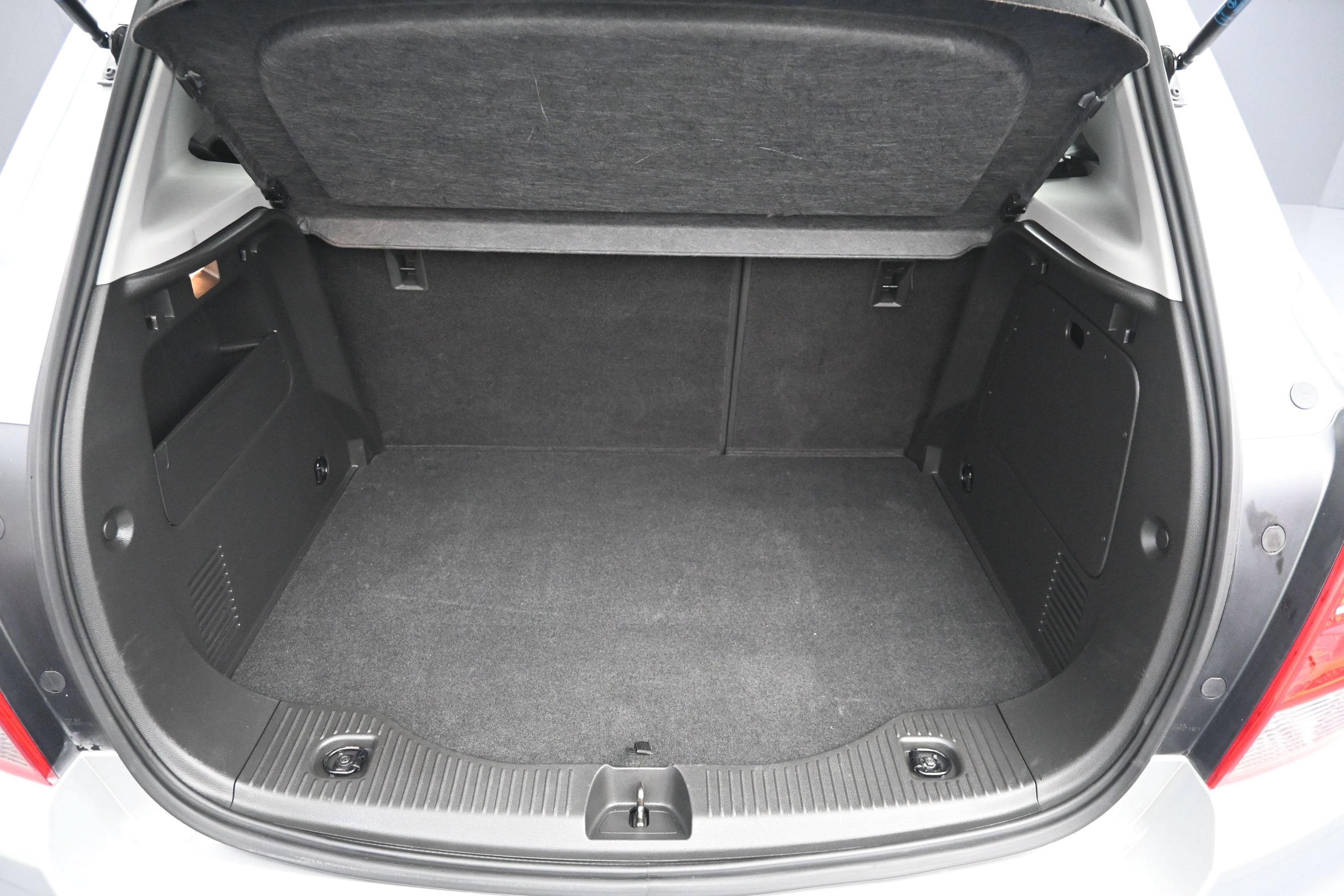 Used 2020 Chevrolet Trax LS FWD image 24