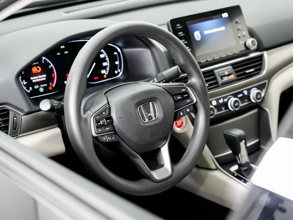 Used 2018 Honda Accord LX image 9