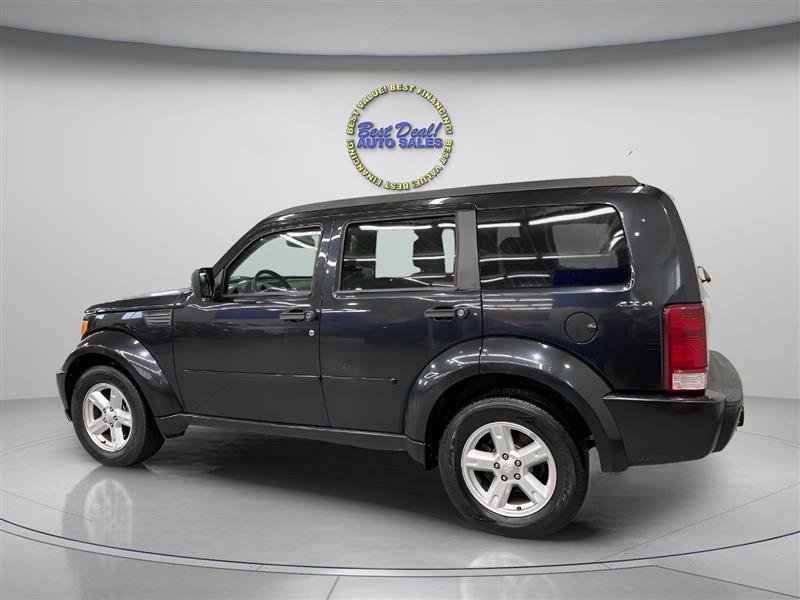 Used 2010 Dodge Nitro SXT w/ Trailer Tow Group AWD/4WD image 3