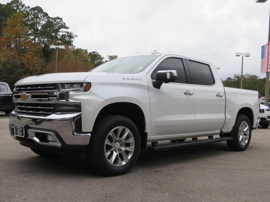 Used 2022 Chevrolet Silverado 1500 LTZ w/ LTZ Convenience Package II image 3