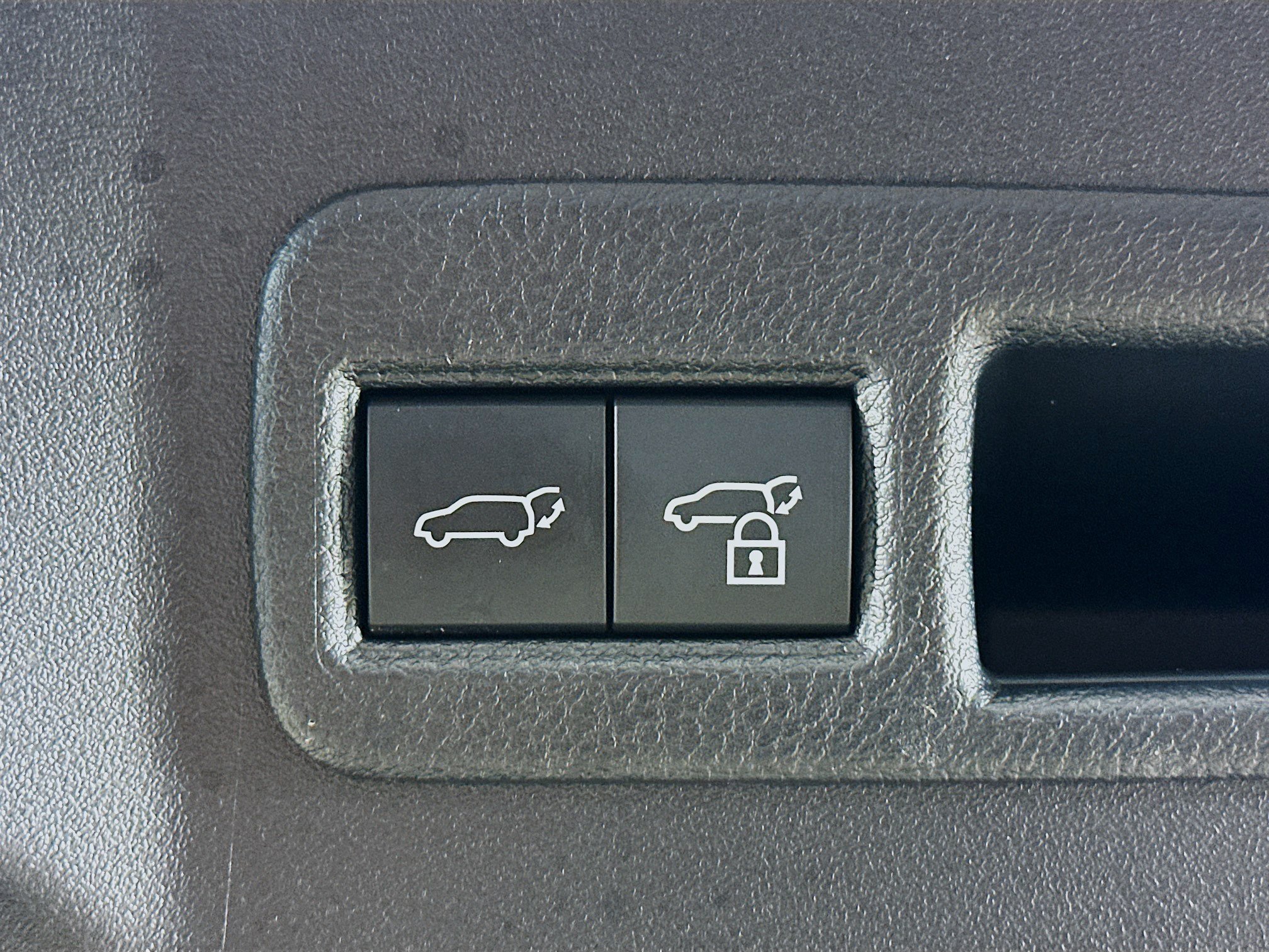 Used 2024 Toyota bZ4X AWD w/ Weather Package image 30