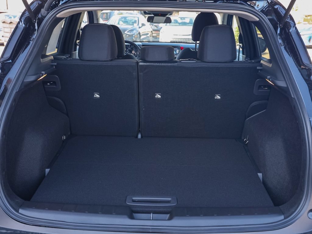 New 2026 Nissan Kicks SV w/ Cold Weather Package FWD image 16
