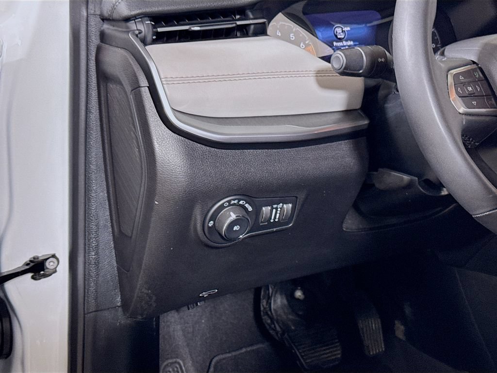 Used 2025 Jeep Compass Limited AWD/4WD image 8