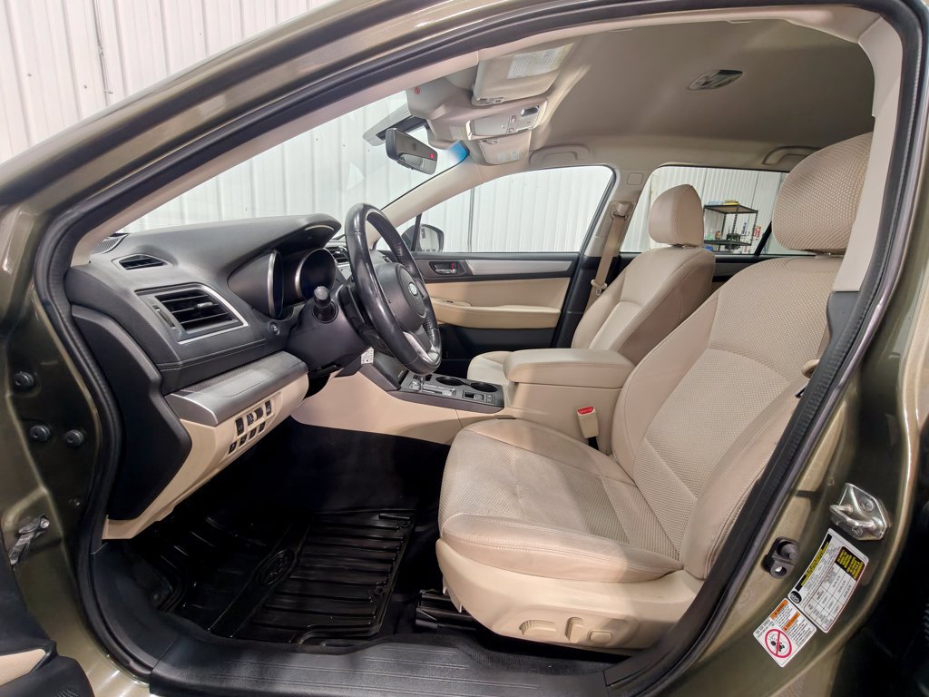 Used 2019 Subaru Outback 2.5i Premium AWD/4WD image 25