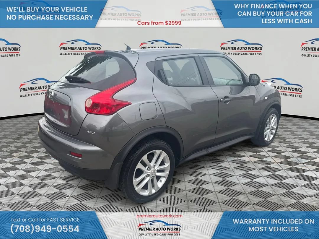 Used 2011 Nissan Juke S AWD/4WD image 4