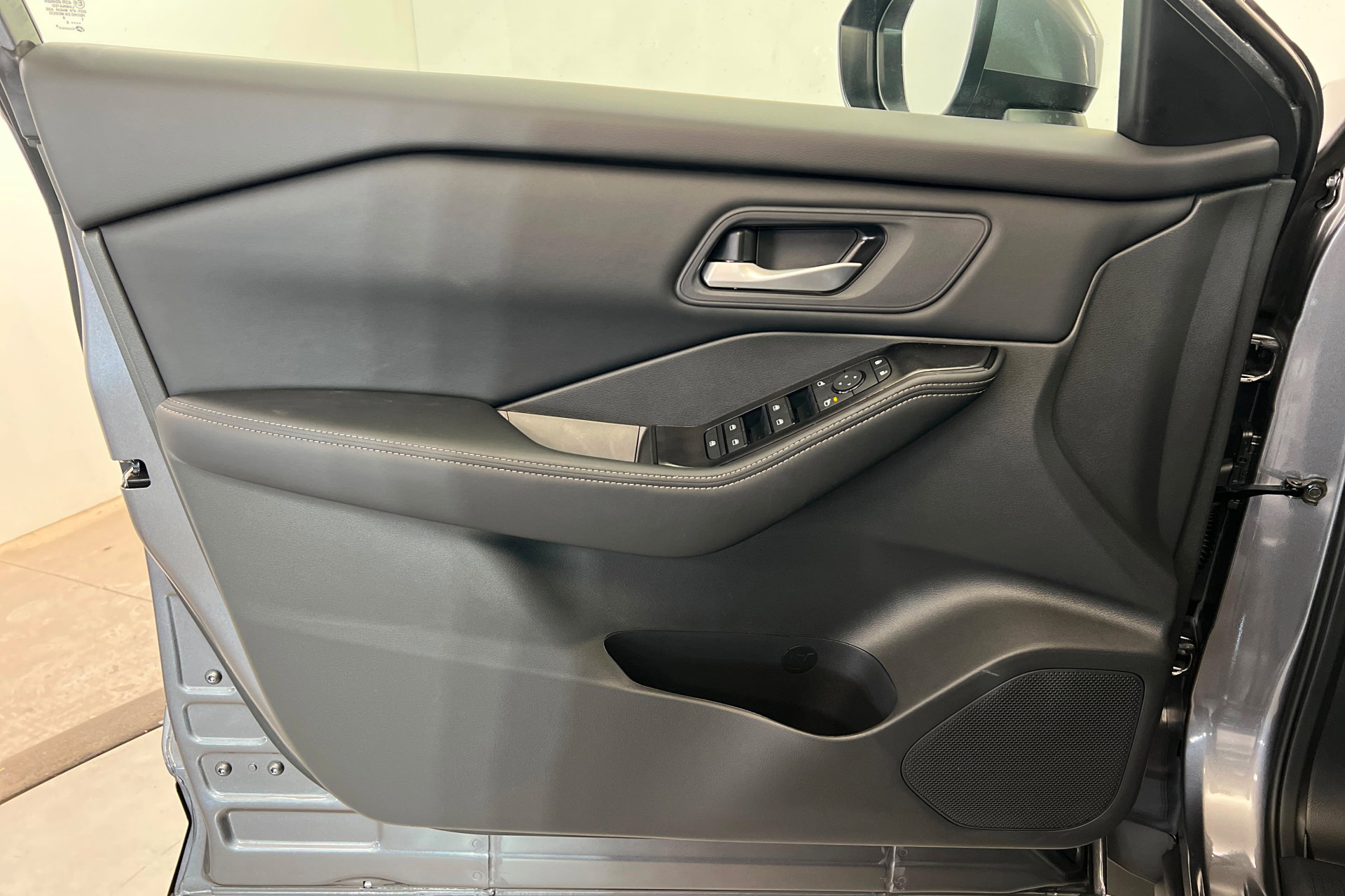 New 2026 Nissan Rogue SV w/ Cold Weather Package image 14