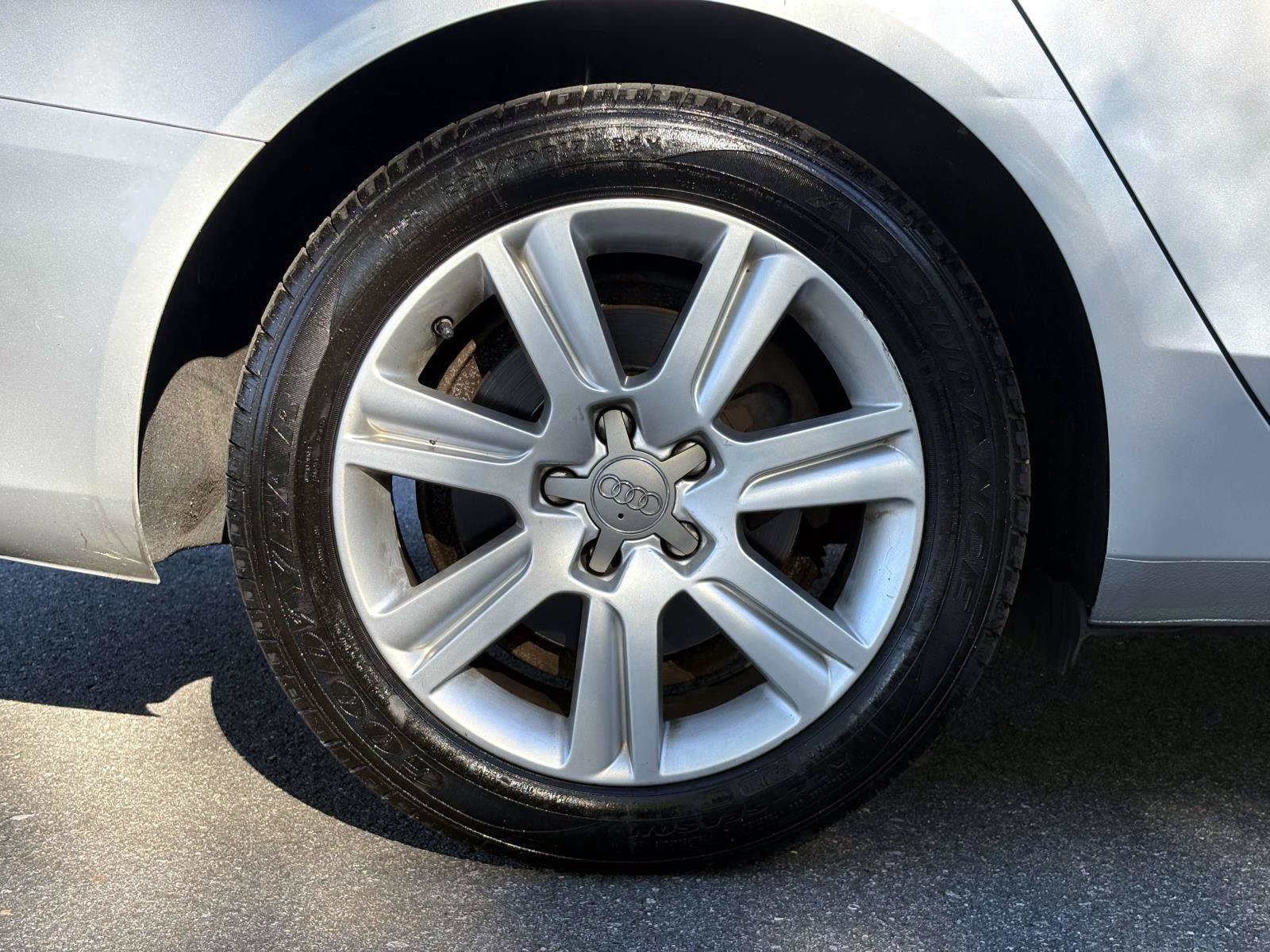 Used 2009 Audi A4 2.0T Prestige AWD/4WD image 32