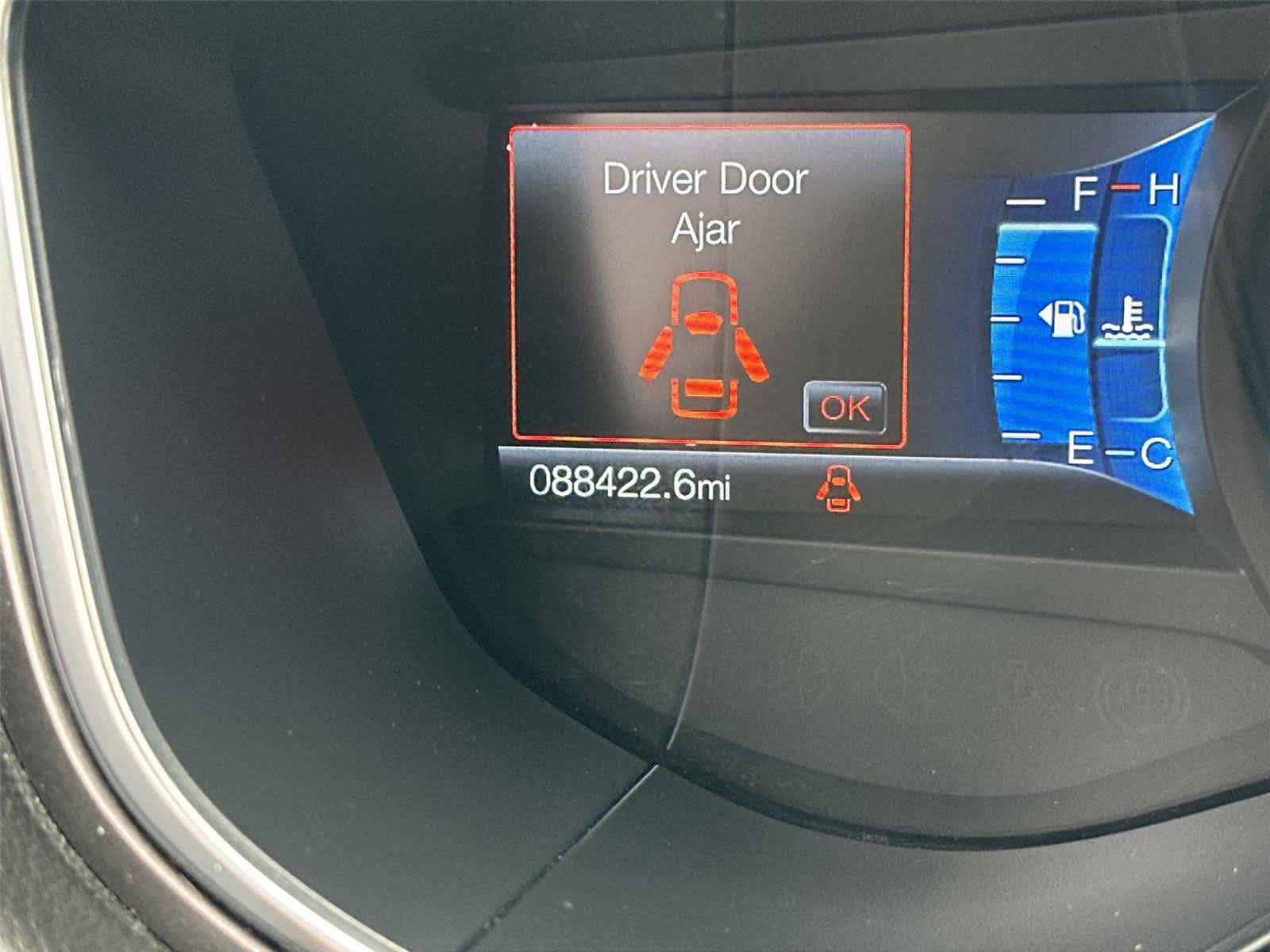 Used 2020 Ford Fusion SE FWD image 19