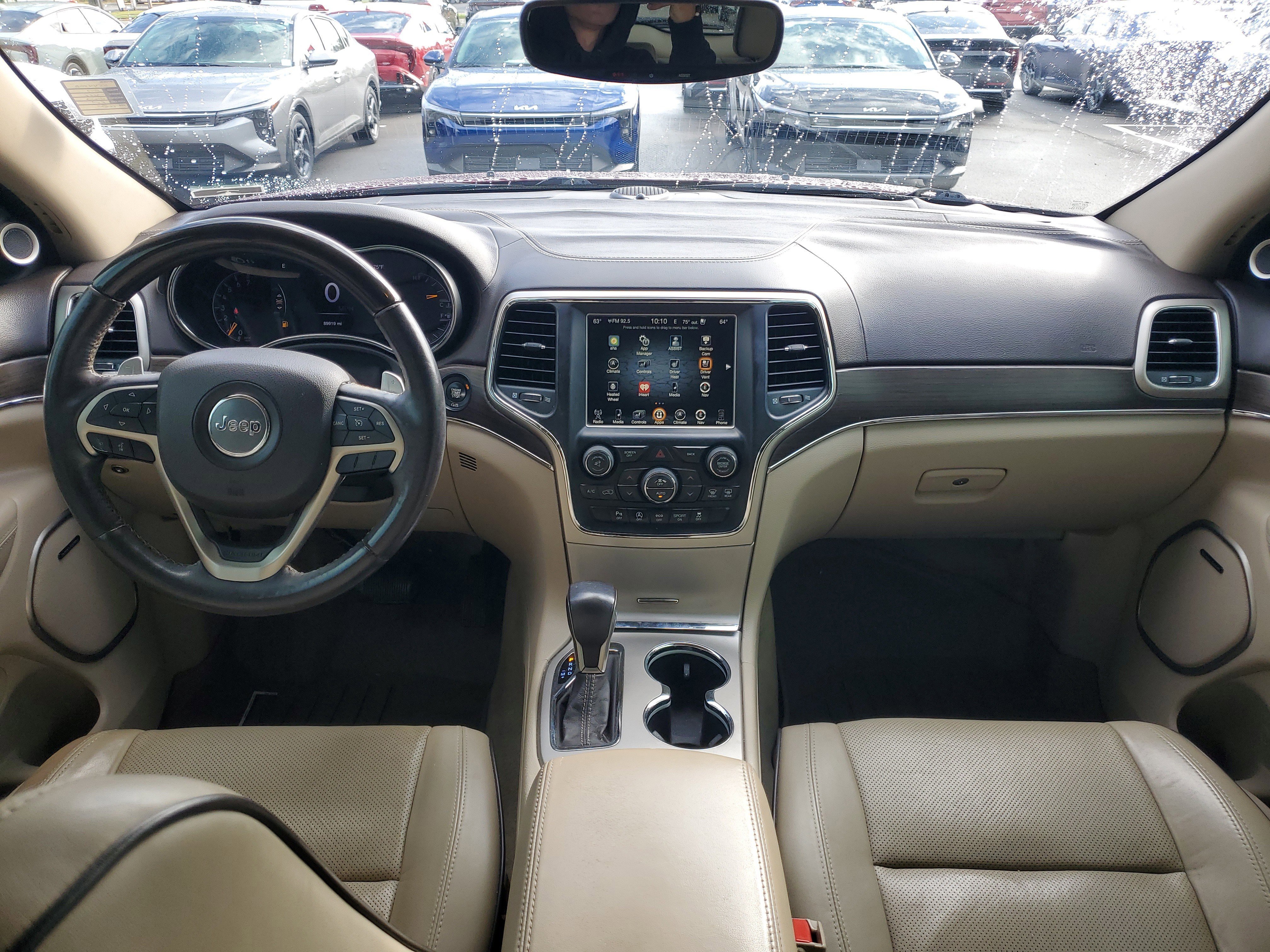 Used 2017 Jeep Grand Cherokee Overland image 18