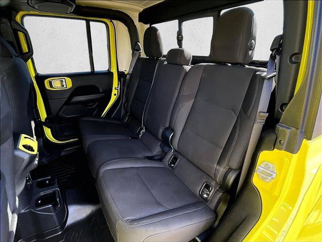 Used 2023 Jeep Gladiator Overland AWD/4WD image 25
