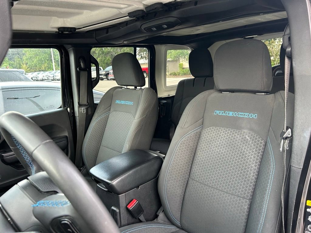 Used 2024 Jeep Wrangler Unlimited Rubicon 4xe AWD/4WD image 19