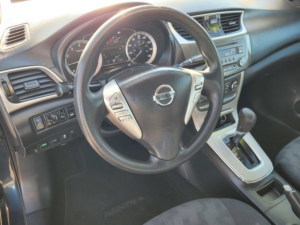 Used 2013 Nissan Sentra SV FWD image 23
