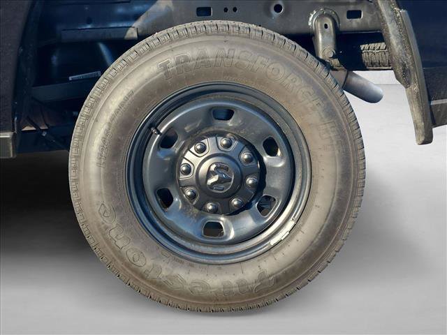 Certified 2025 RAM 2500 Tradesman AWD/4WD image 29