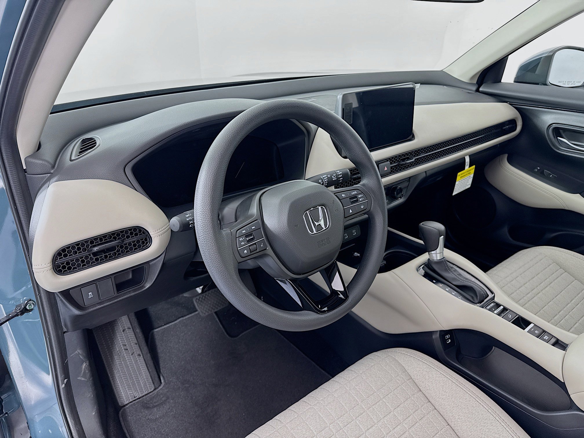 New 2026 Honda HR-V LX image 9