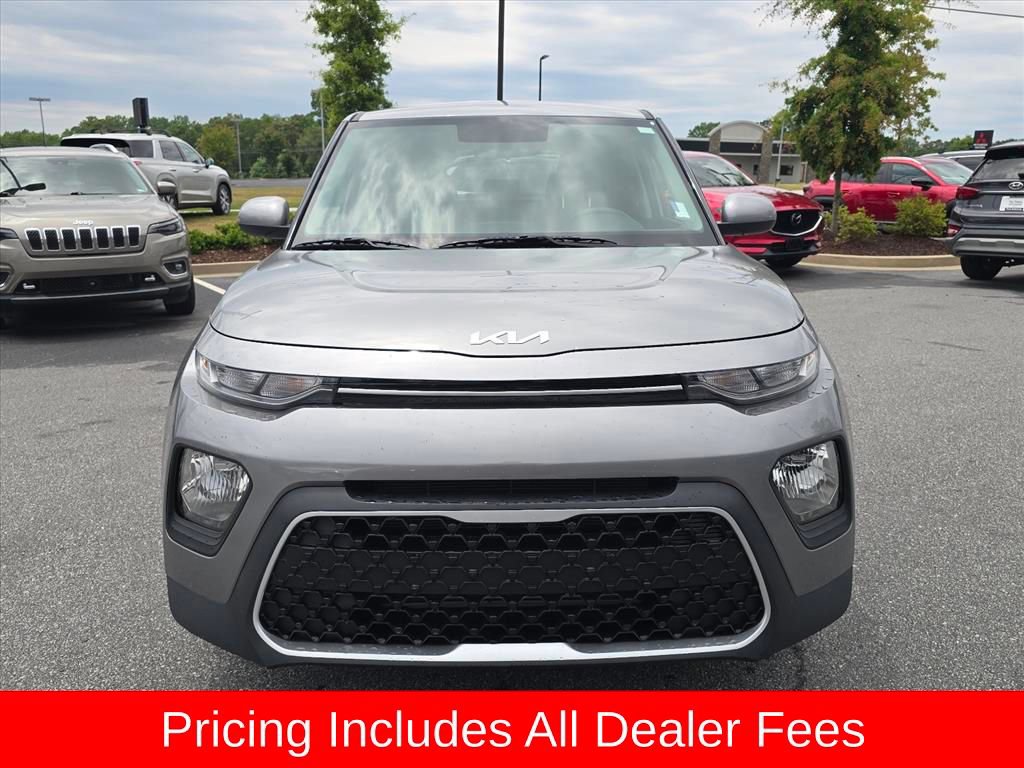 Used 2022 Kia Soul LX FWD image 8