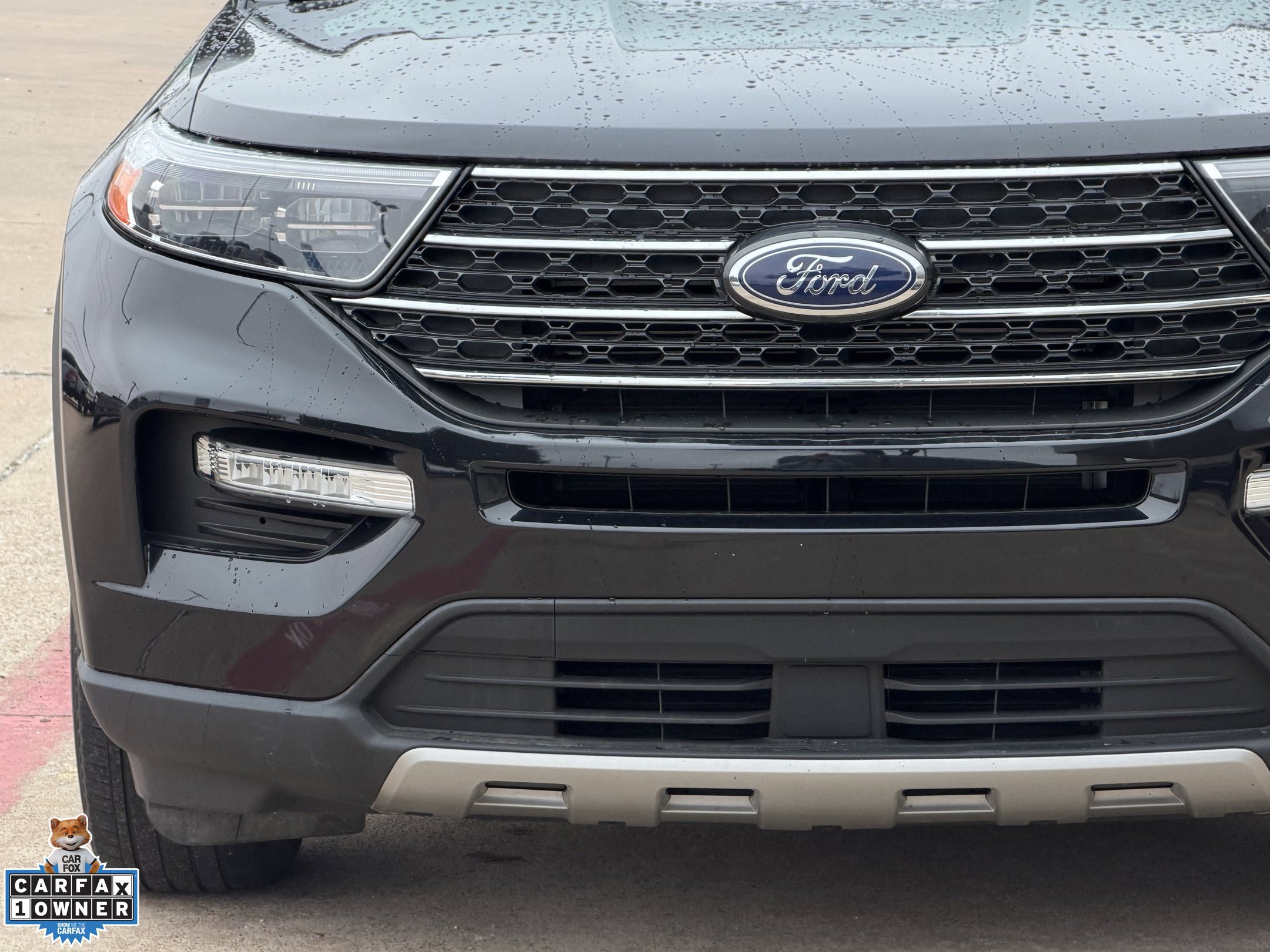 Used 2023 Ford Explorer XLT w/ Equipment Group 202A AWD/4WD image 9