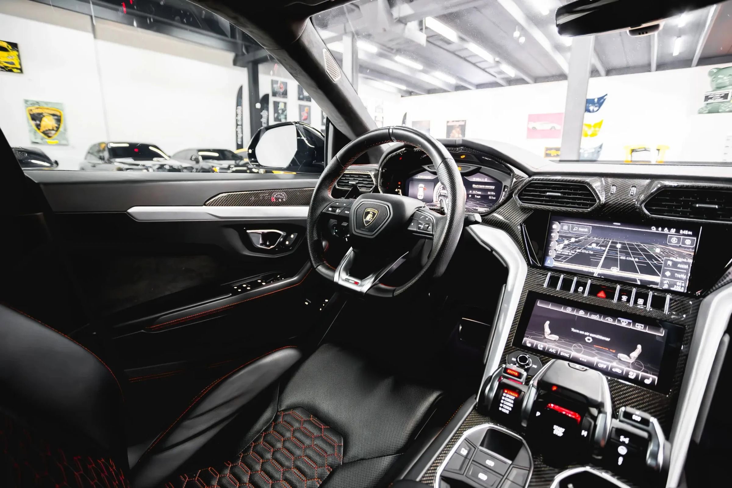 Used 2021 Lamborghini Urus image 41