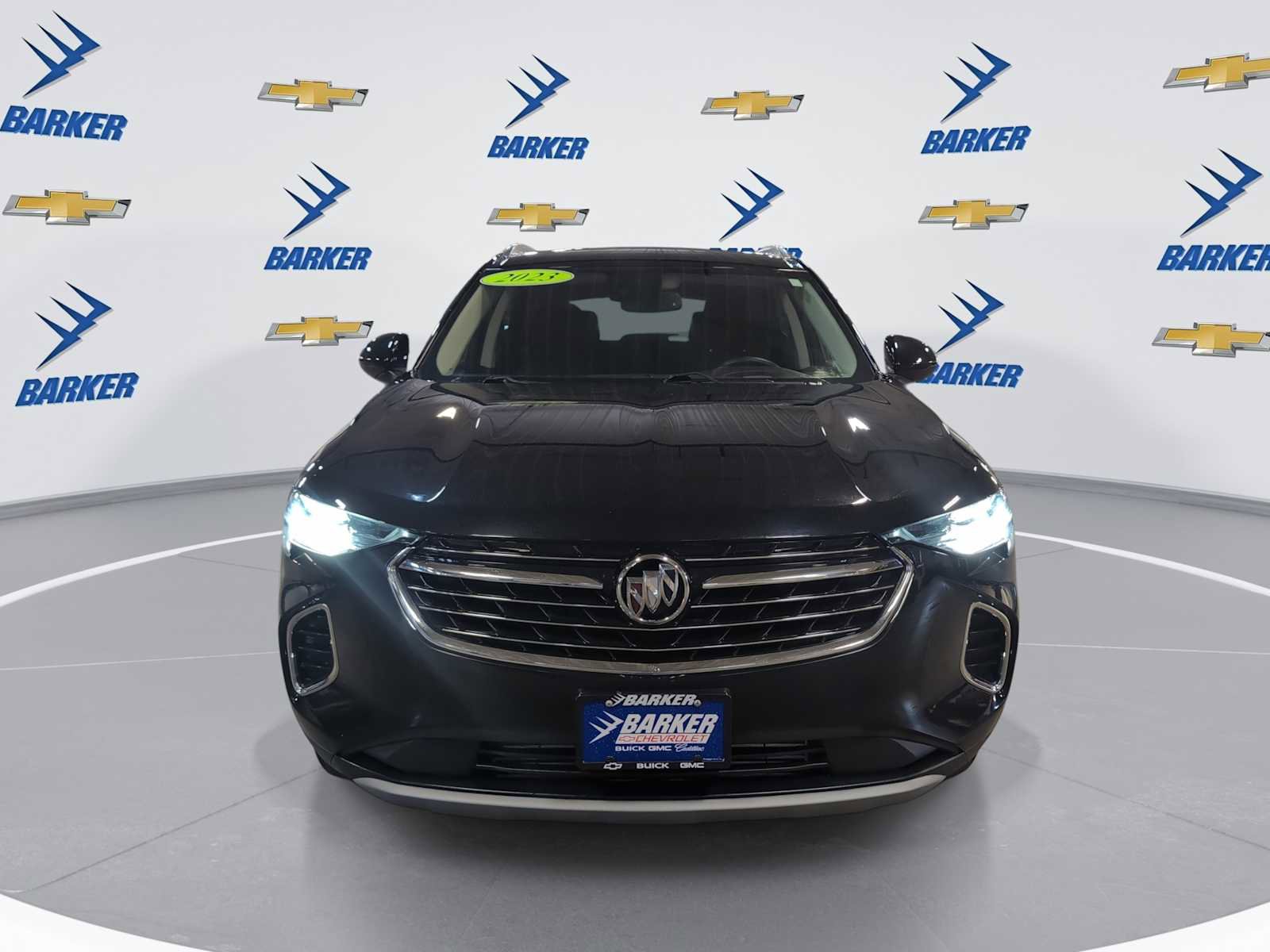 Used 2023 Buick Envision Essence image 3