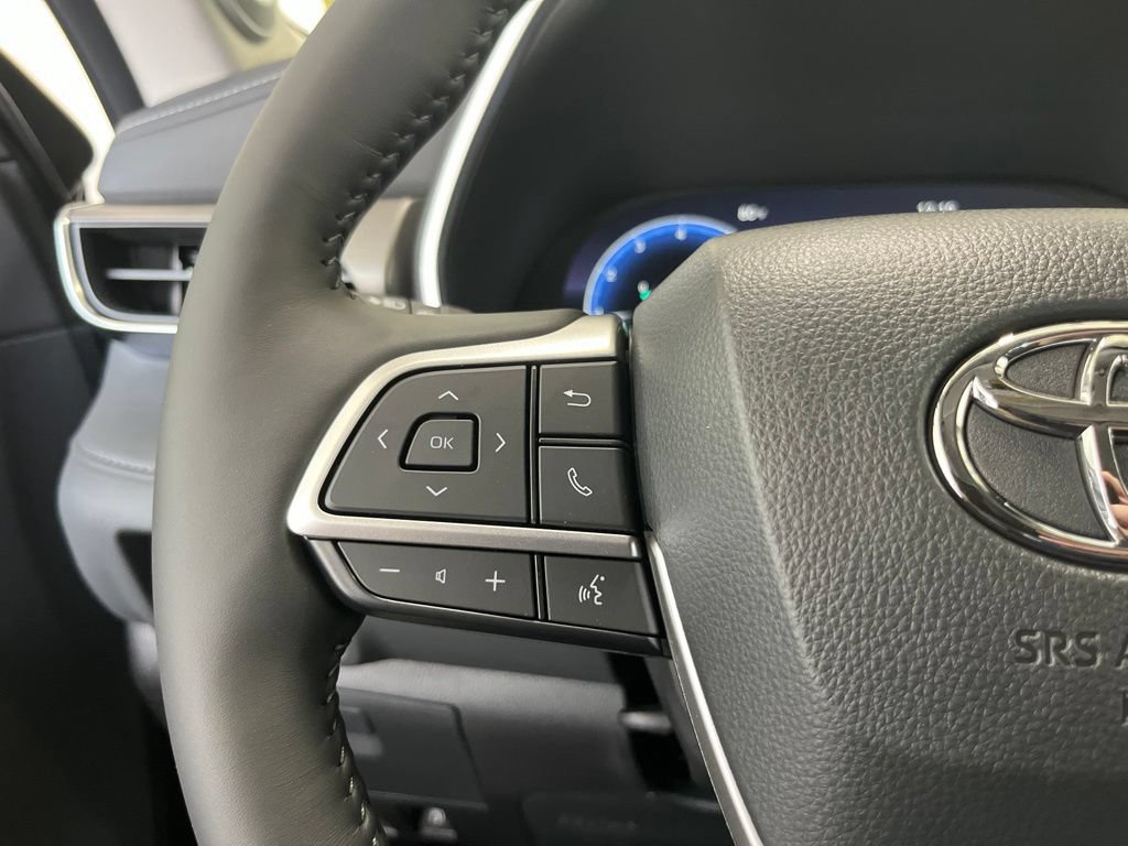 New 2026 Toyota Highlander Limited AWD/4WD image 7