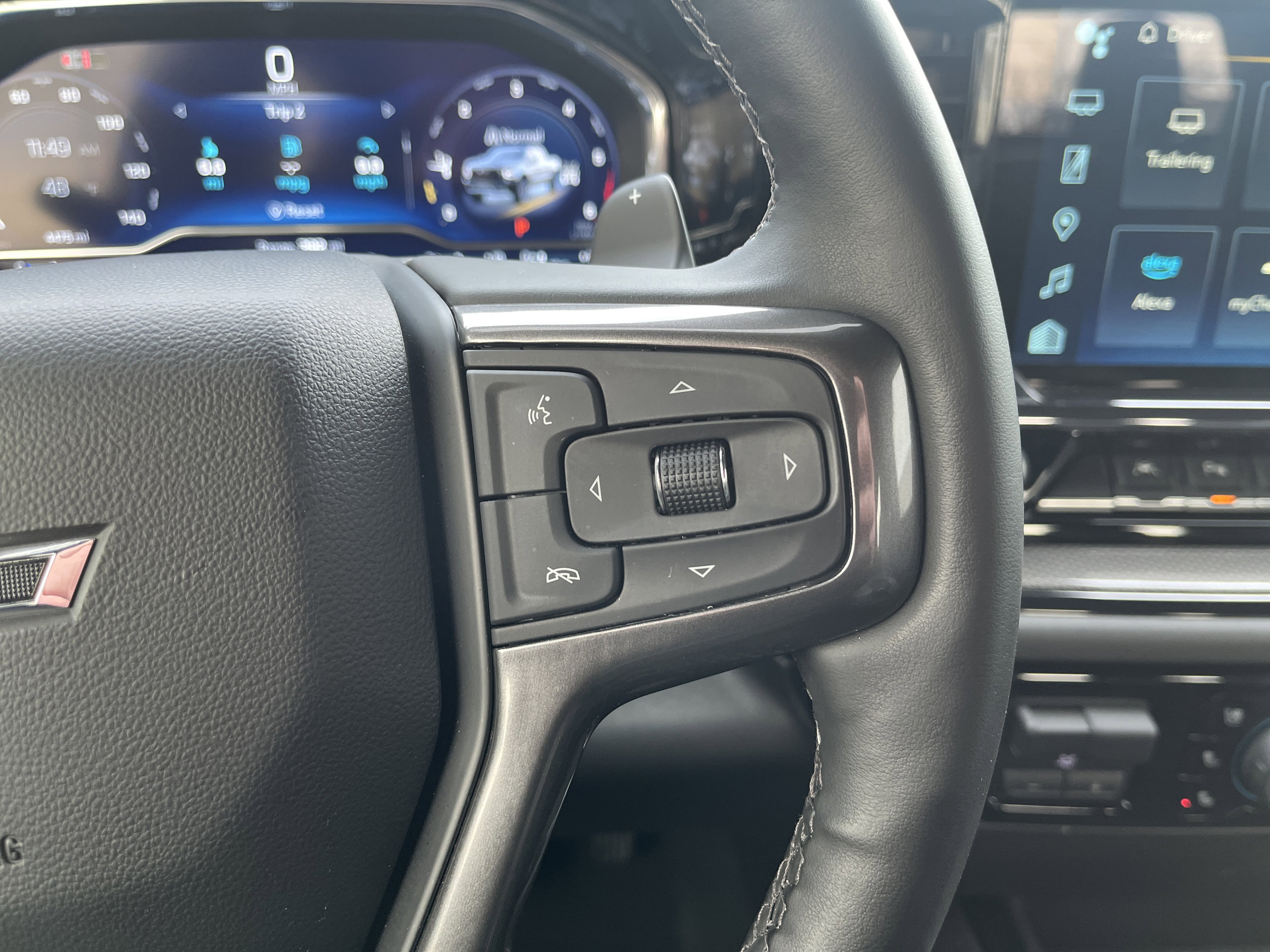 Used 2025 Chevrolet Silverado 1500 ZR2 w/ Technology Package image 23