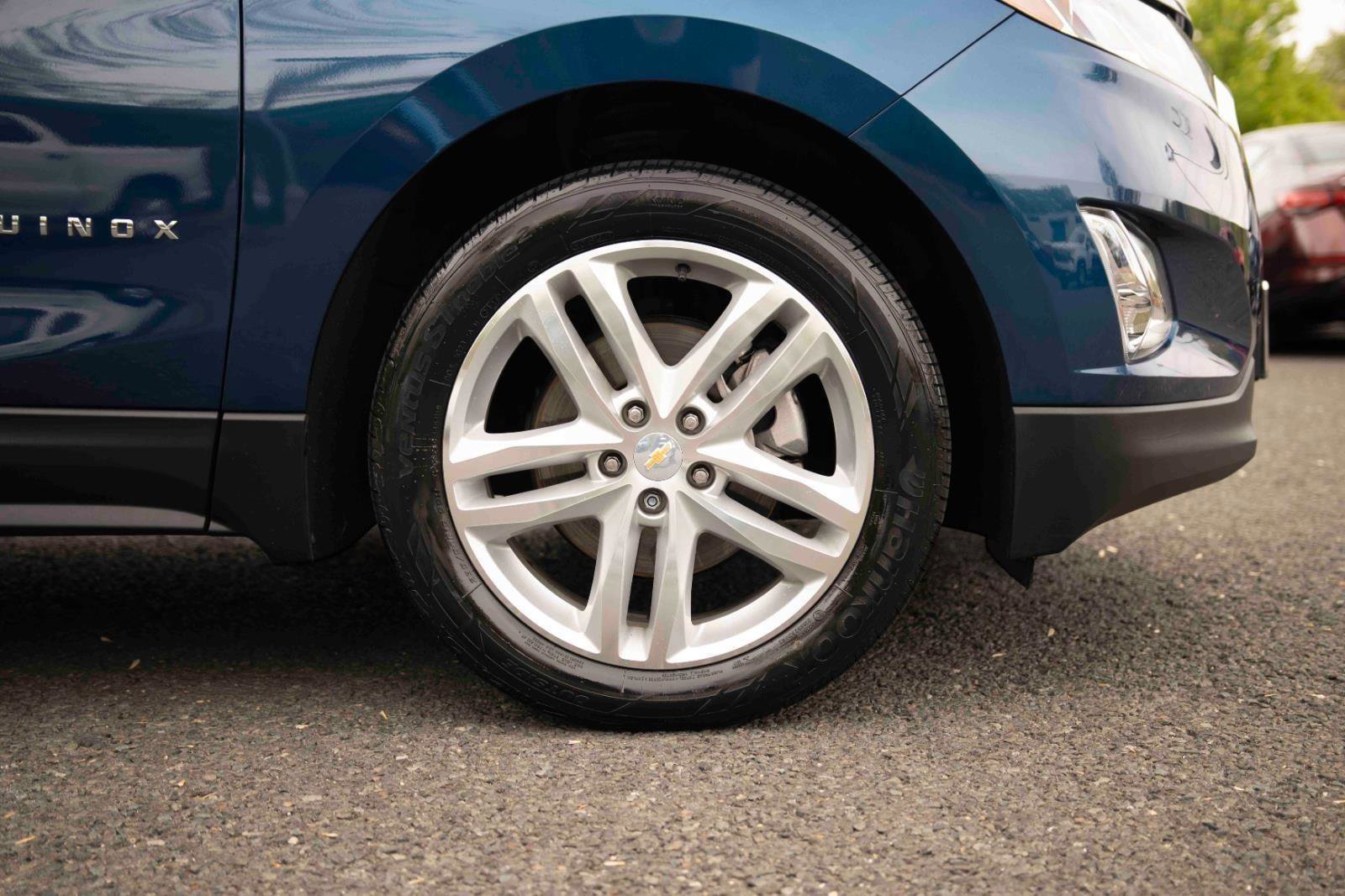 Used 2019 Chevrolet Equinox Premier FWD image 26