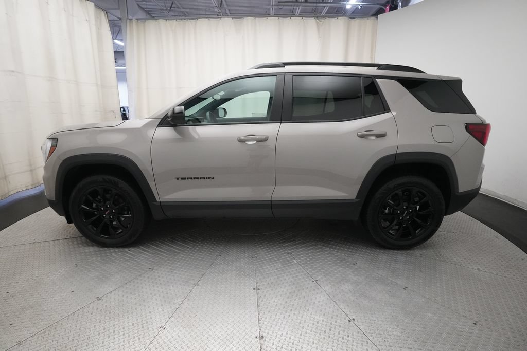 Used 2026 GMC Terrain Elevation w/ Elevation Premium Package AWD/4WD image 24