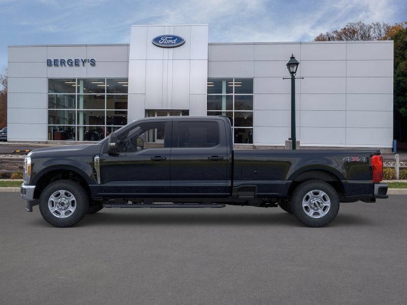 New 2026 Ford F250 XLT w/ Camper Package AWD/4WD image 3