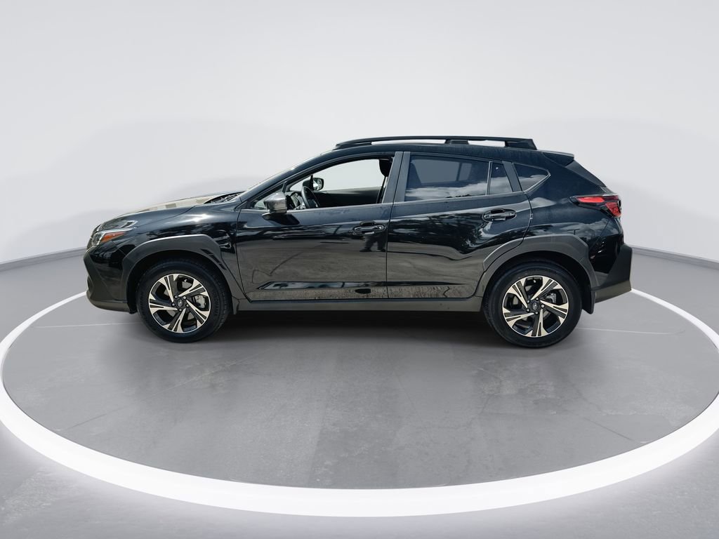 Used 2025 Subaru Crosstrek 2.0i Premium image 5