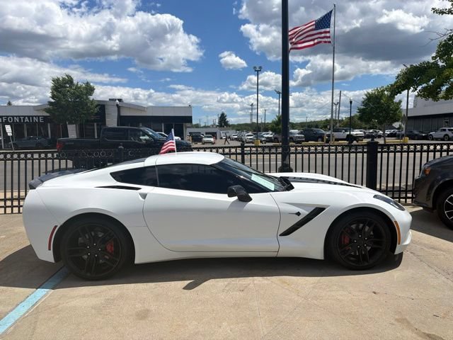 Used 2016 Chevrolet Corvette Stingray Coupe w/ 2LT Preferred Equipment Group RWD image 2