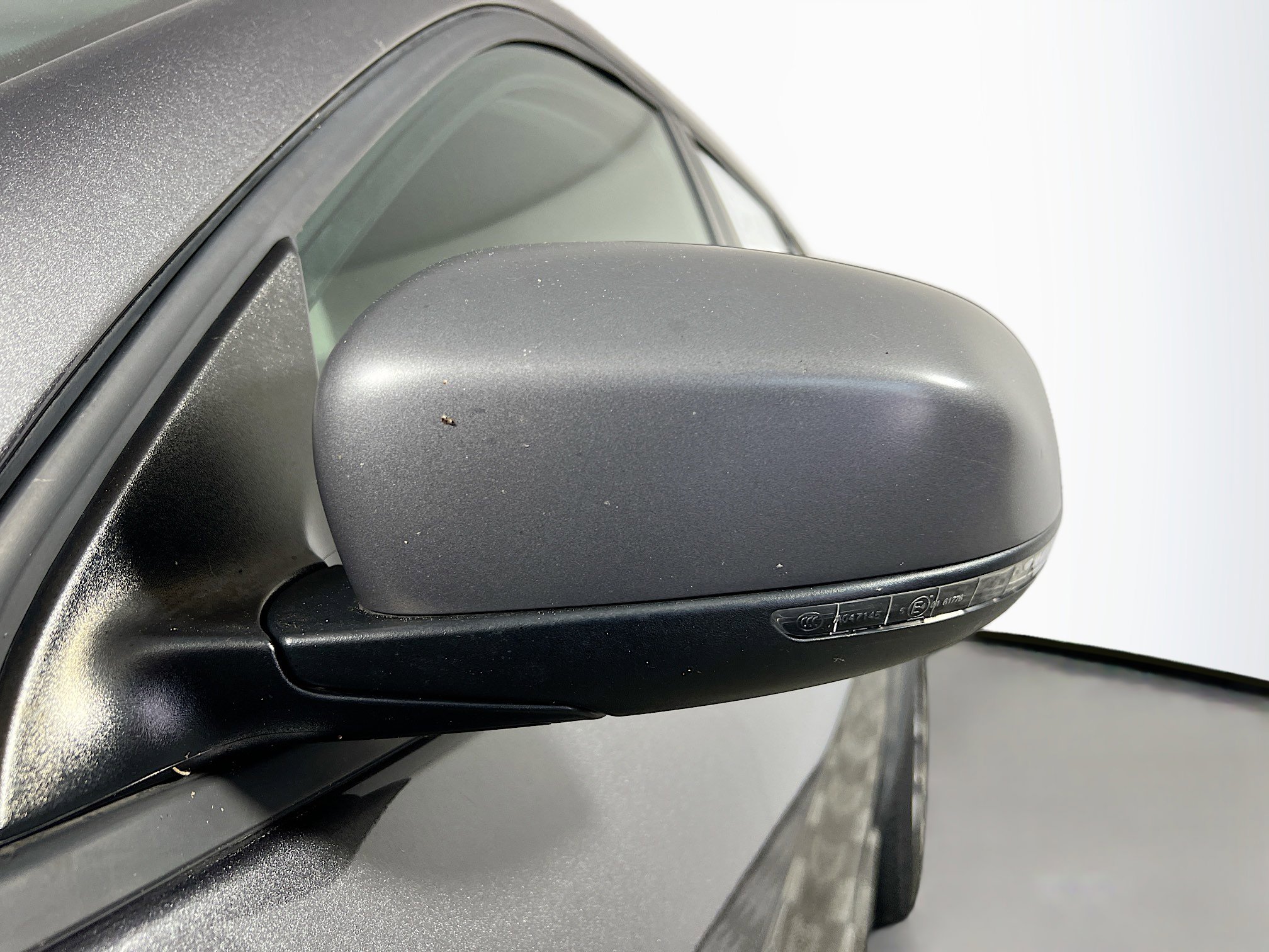 Used 2019 Jeep Cherokee Trailhawk w/ Cold Weather Group AWD/4WD image 13