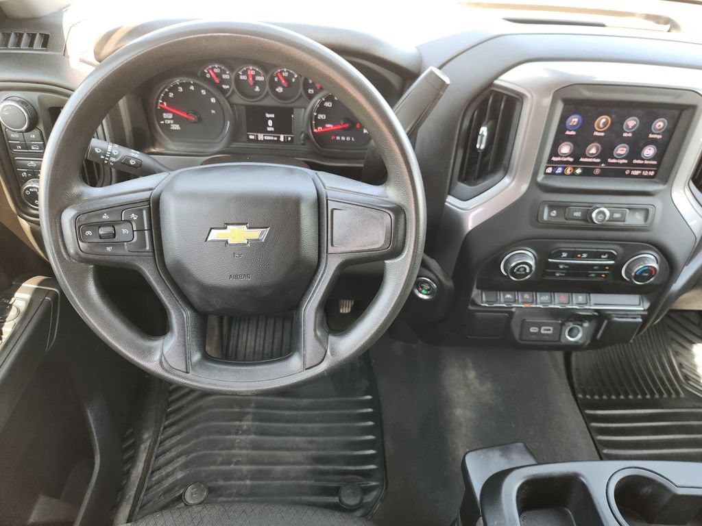Used 2024 Chevrolet Silverado 1500 Custom AWD/4WD image 26