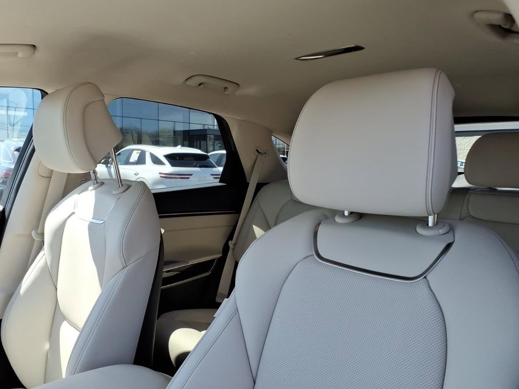 New 2026 Genesis GV70 2.5T image 16