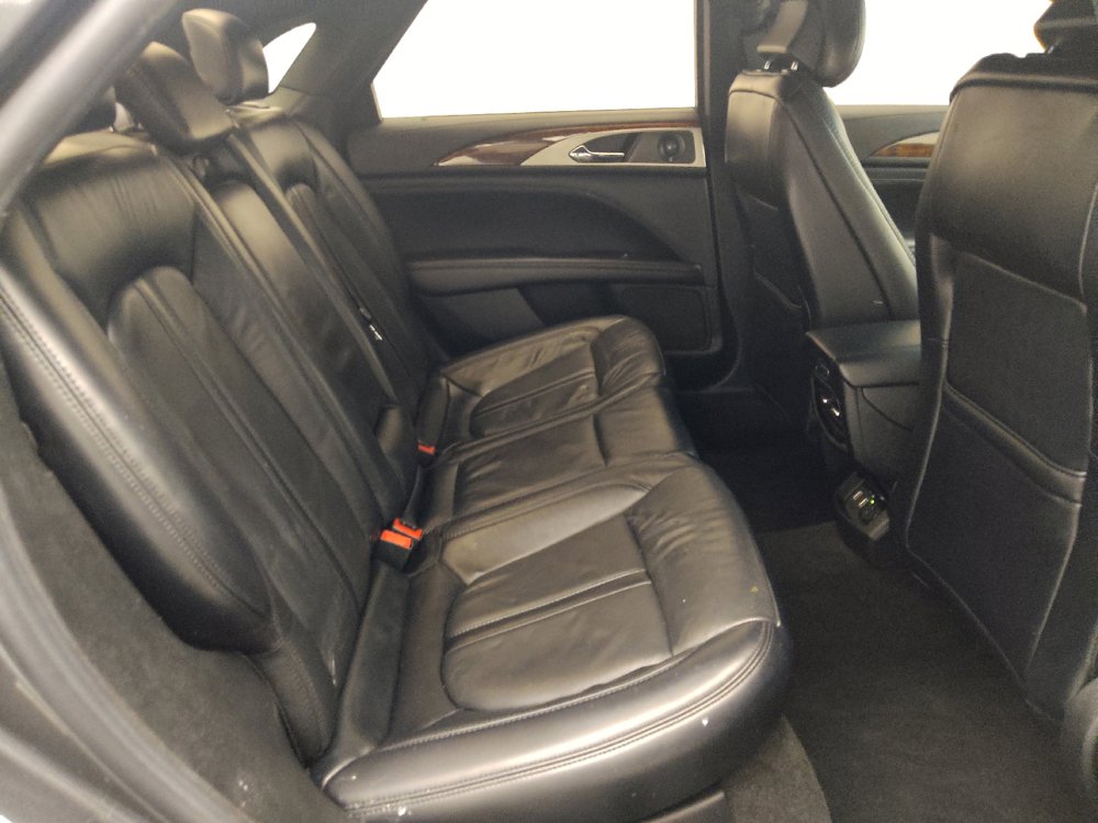 Used 2019 Lincoln MKZ Reserve FWD image 19