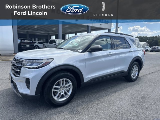 New 2026 Ford Explorer Active w/ Active Comfort Package RWD image 1
