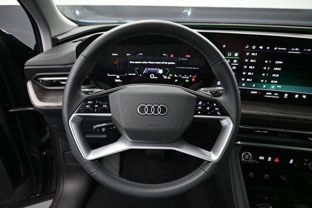 Certified 2025 Audi Q5 Premium w/ Convenience Package AWD/4WD image 15