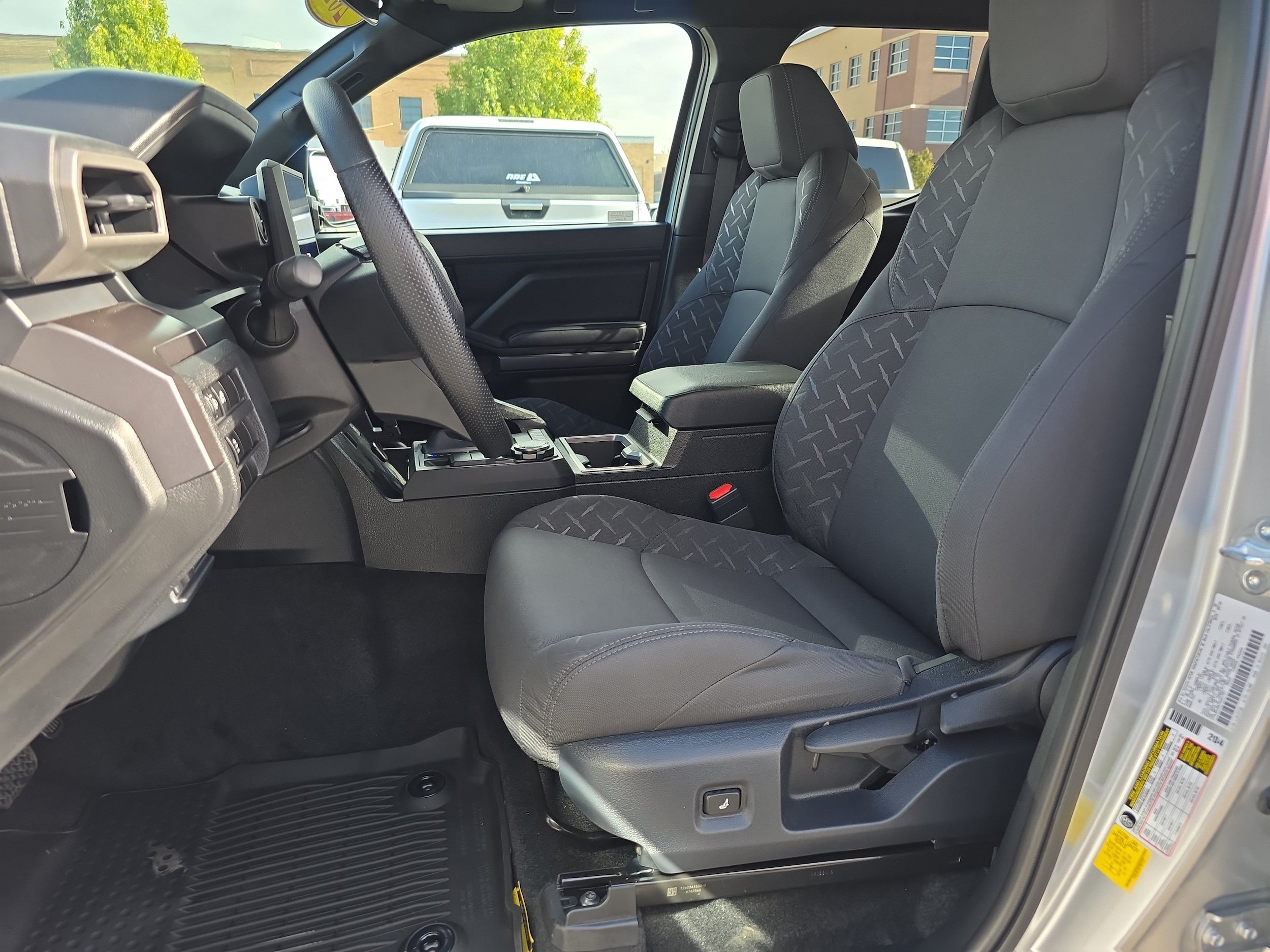 Used 2026 Toyota Tacoma SR5 AWD/4WD image 10