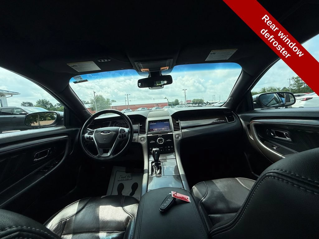 Used 2019 Ford Taurus Limited FWD image 38